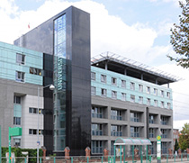 Blick auf Haus 60a der Universitätsmedizin Magdeburg